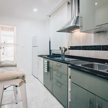 Apartment Garai By People *