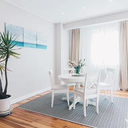 Διαμέρισμα Garai By People *